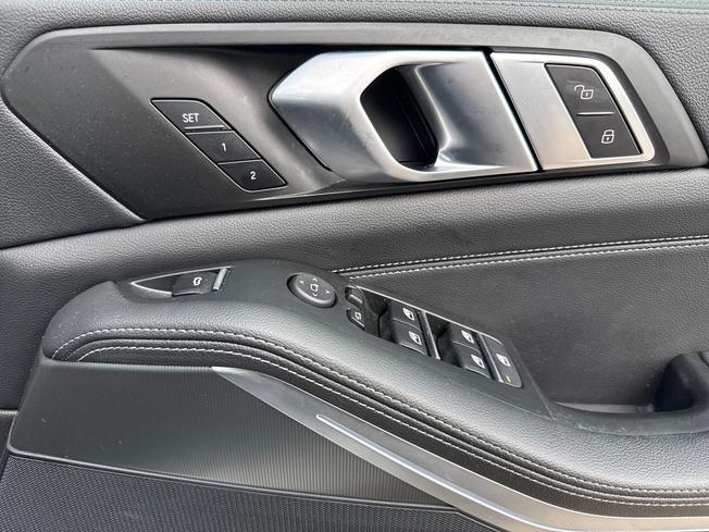 BMW X5 Photo 31