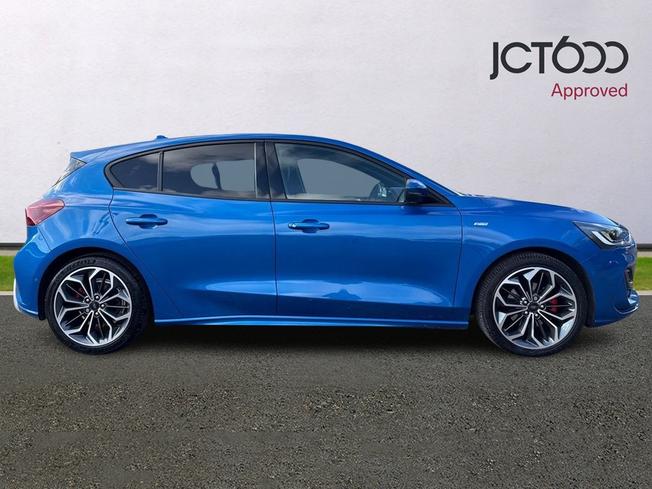 FORD Focus Photo 4