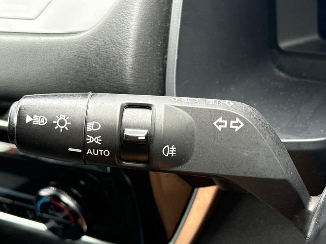 NISSAN Qashqai Photo 45
