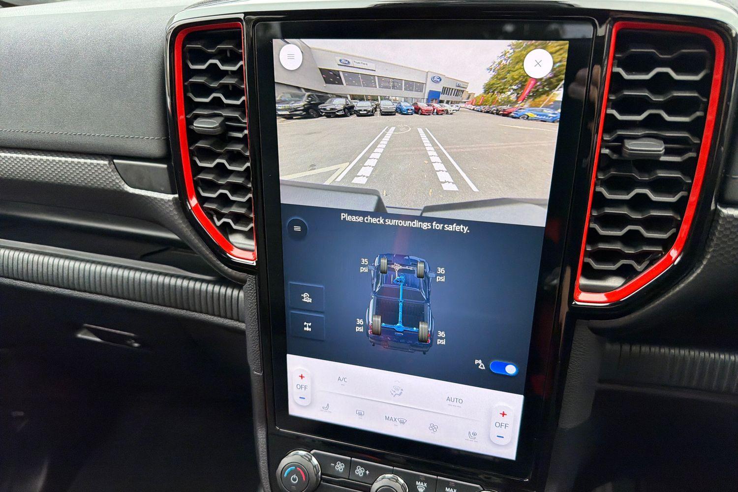 Ford RANGER Photo 32