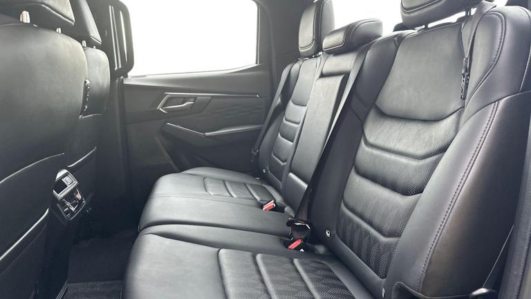 Used Isuzu D-Max WG74RCY 4