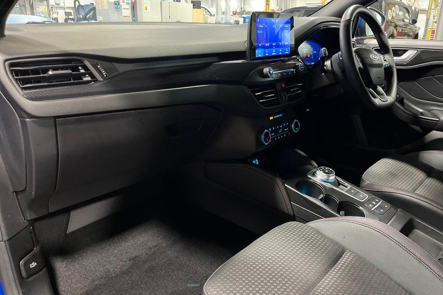 Used Ford Focus 18