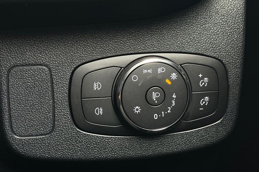 Ford Puma Photo autoimg-8c031d0c9a1efd0bba5cbfd07adec3645a257ffe.jpg