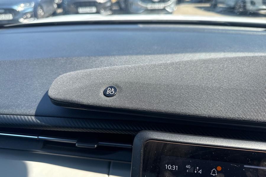 Ford Explorer Photo autoimg-8c05ab7dd63090257b4e64c689f041fc0aeda477.jpg