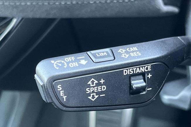 Audi Q6 Photo 26