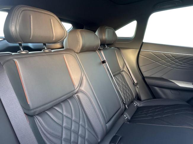CHANGAN Deepal S07 Photo 9