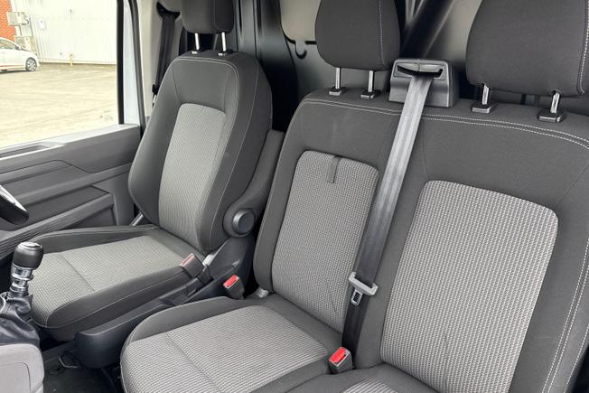 VOLKSWAGEN Transporter Photo 44