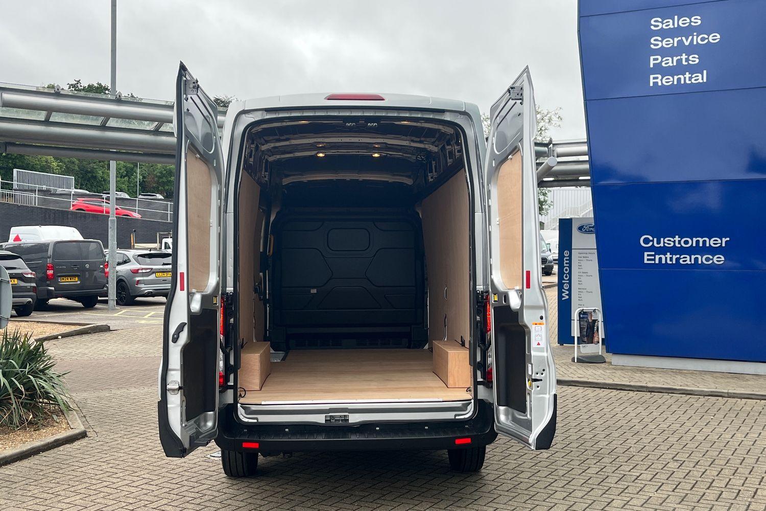 Ford TRANSIT Photo 5