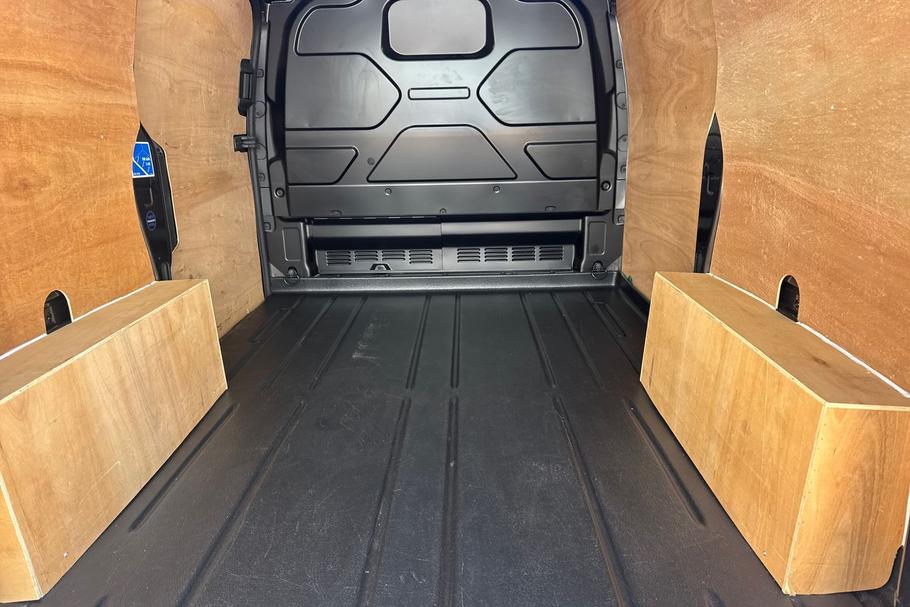 Used FORD TRANSIT CUSTOM BJ22WHD 17