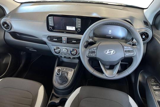 Hyundai i10 Photo autoimg-8c124c385f0766a8d1f452186ed85a542b9422dd.jpg
