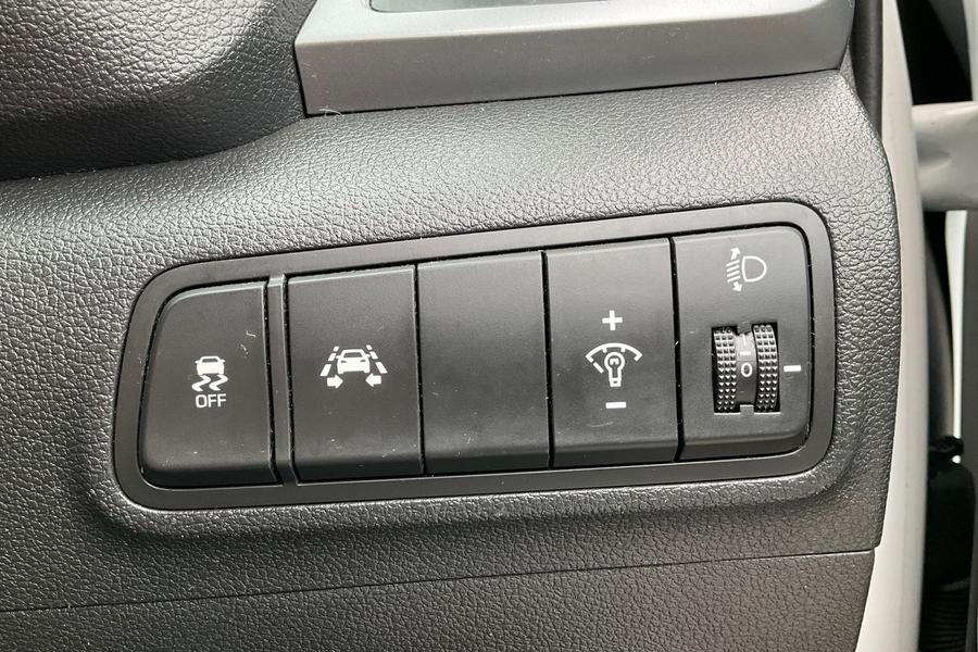 Hyundai TUCSON Photo autoimg-8c12d7f3042bc1f07382f27d75d1258995d39be8.jpg