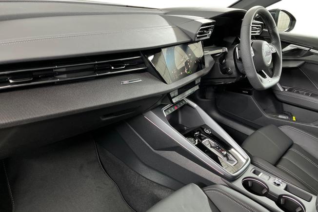 AUDI A3 Photo 2