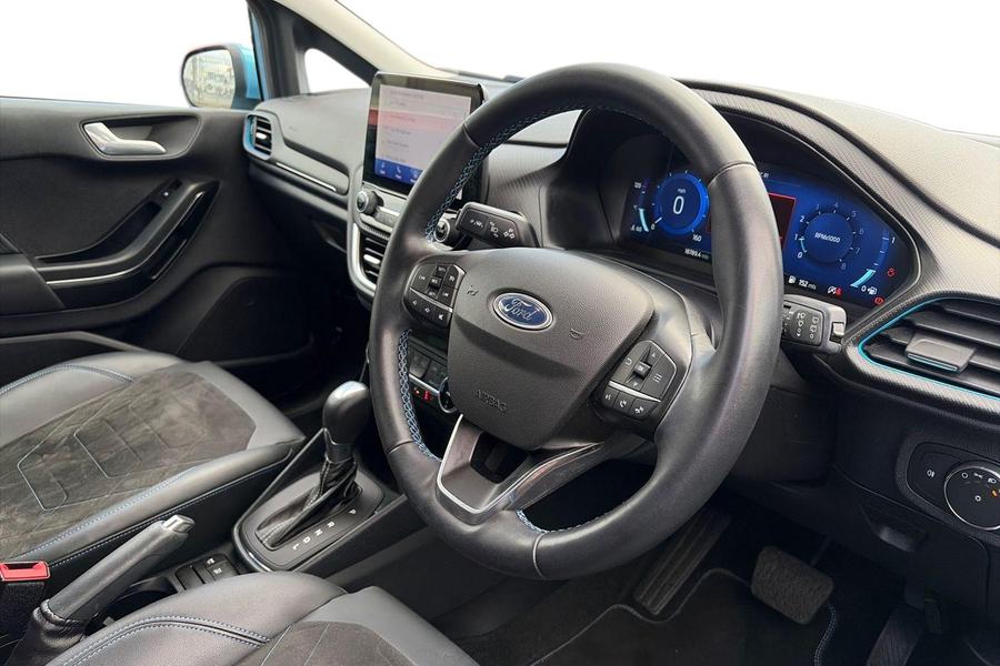 Ford FIESTA Photo autoimg-8c2568dbf07d3114c228ec4067bb023b6e235f15.jpg