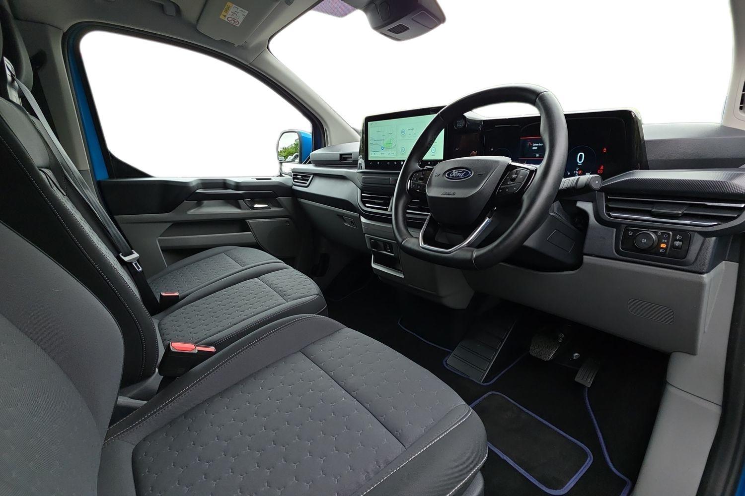Ford Transit Custom Photo 13