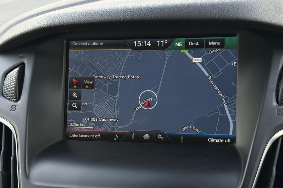 Ford FOCUS Photo autoimg-8c28e88bea2c3bc50463a3b0527a4a374b5be1b8.jpg