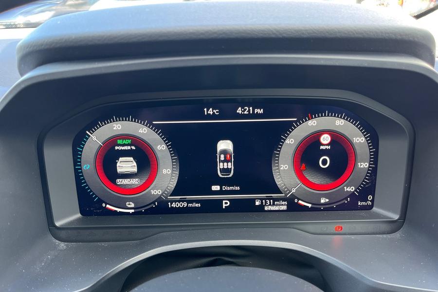 Nissan QASHQAI Photo autoimg-8c31fda6d8ac8055731aa865e7d4a6ebb3a5f4cc.jpg