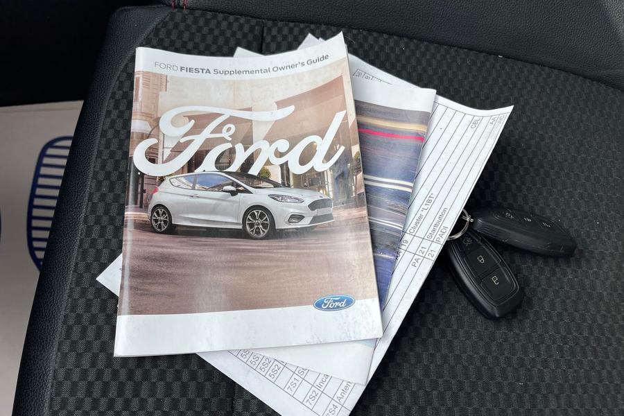 Ford FIESTA Photo autoimg-8c357e583cadc097139017c4fd074ab488cf0b63.jpg
