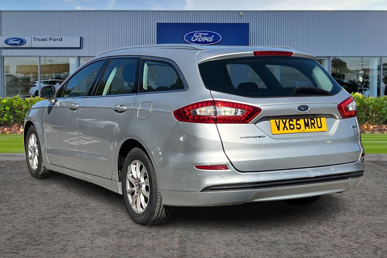Ford Mondeo Photo 1