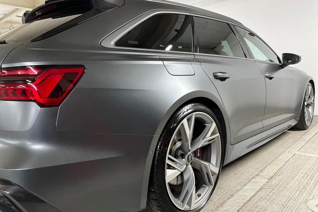AUDI Rs6 Avant Photo 37