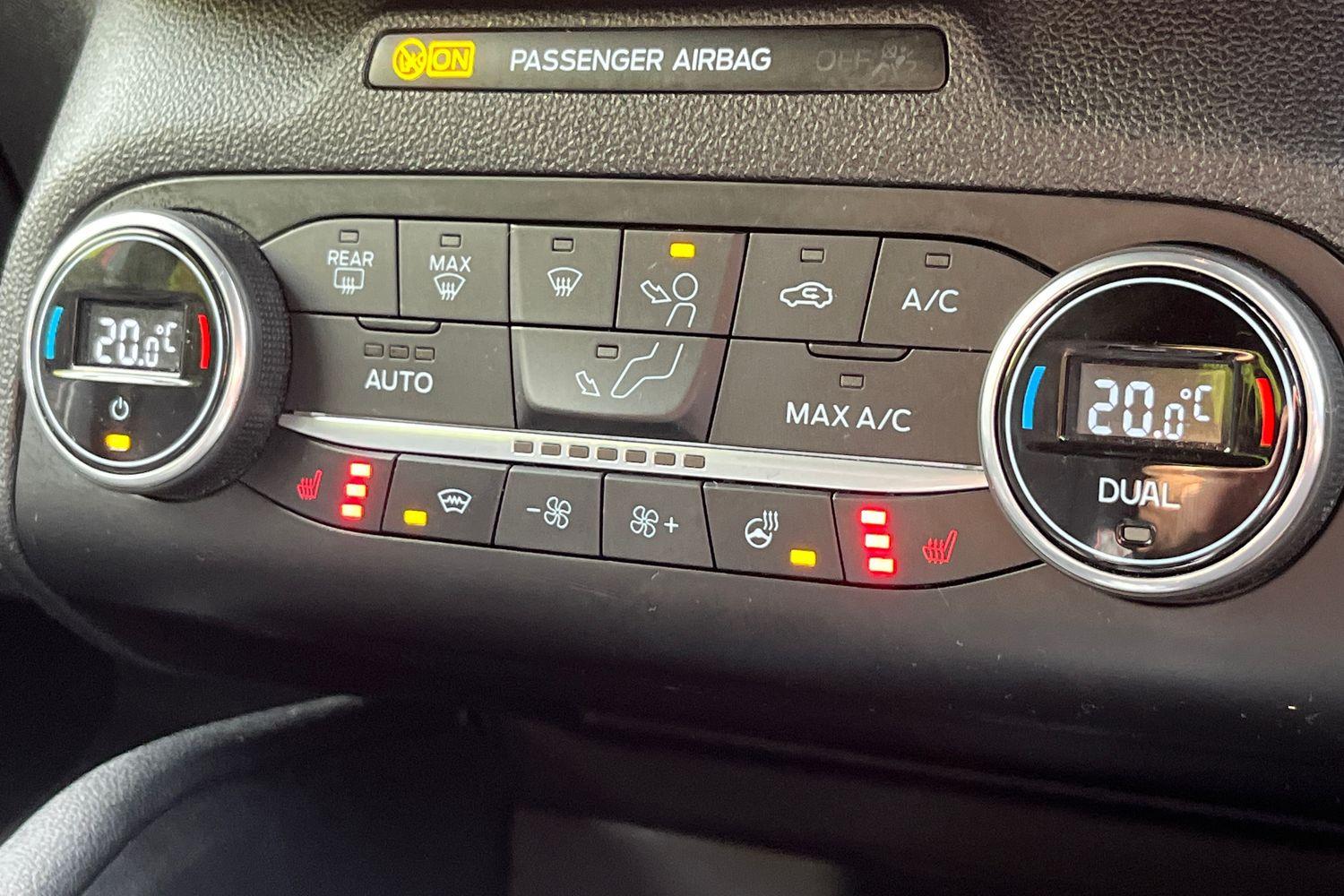 Ford Focus Photo 26