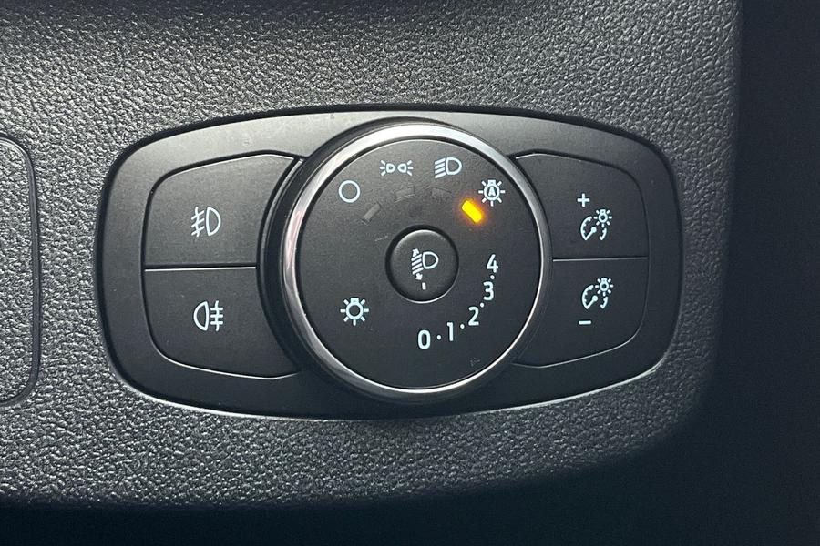 Ford Puma Photo autoimg-8c3f1a7eb786034128a2085ccc242e2366ce7ce3.jpg