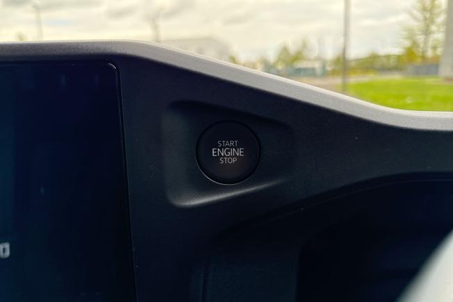 VOLKSWAGEN Transporter Photo 34