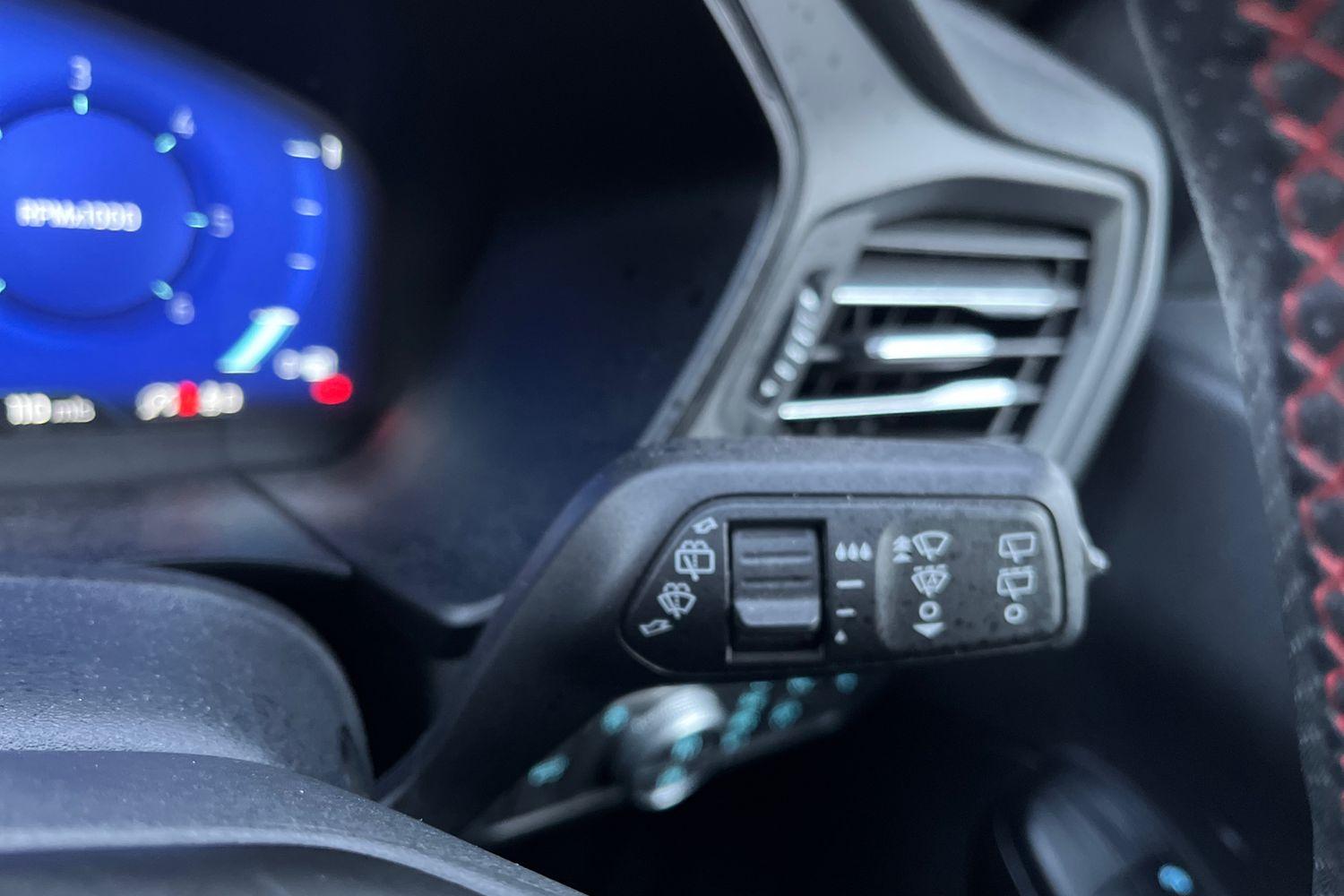 Ford KUGA Photo 14