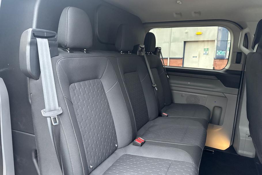 Used Ford TRANSIT CUSTOM WP25YZV 18