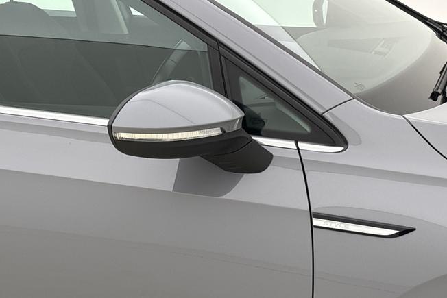 Volkswagen Golf Photo 20