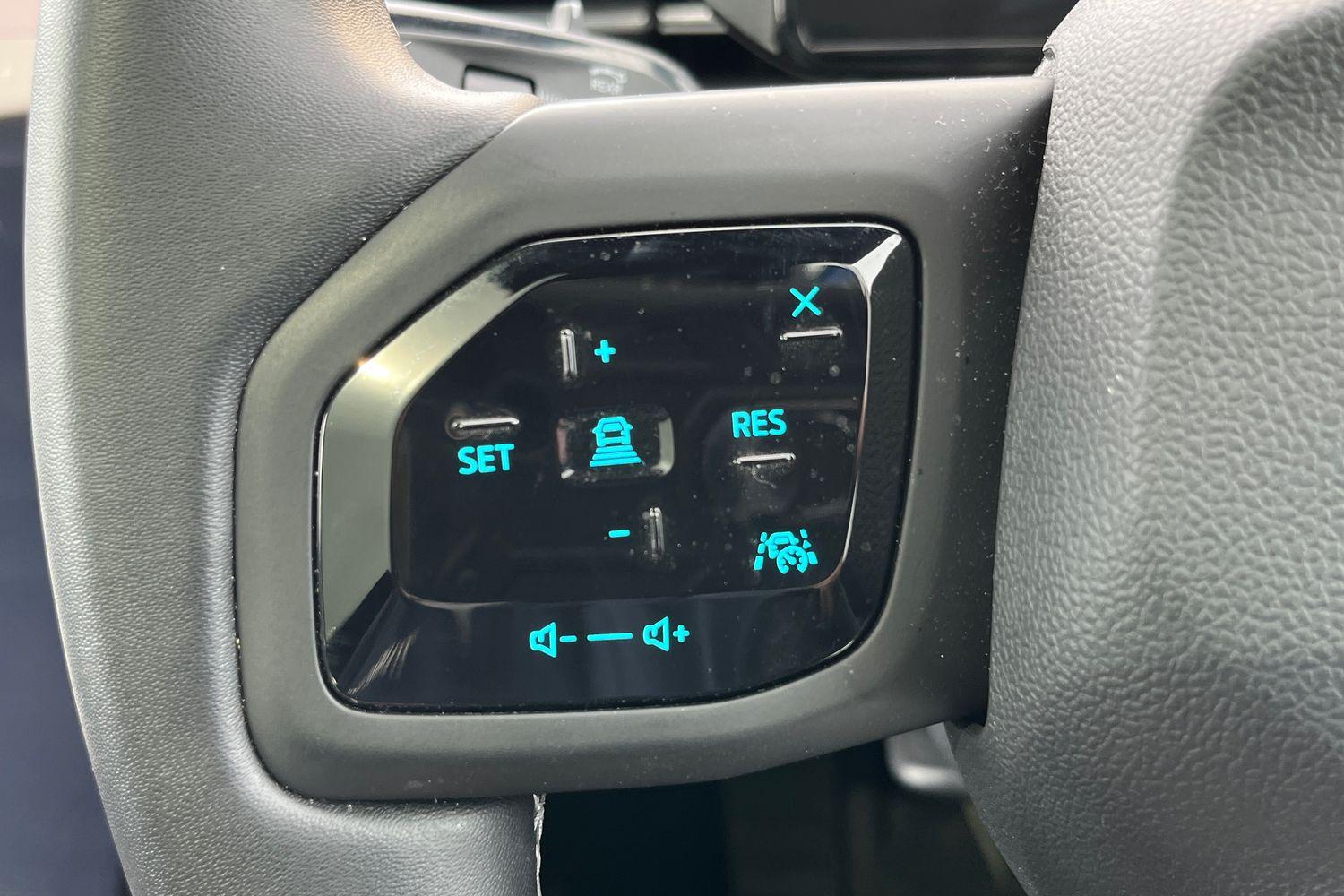 Ford Explorer Photo 22