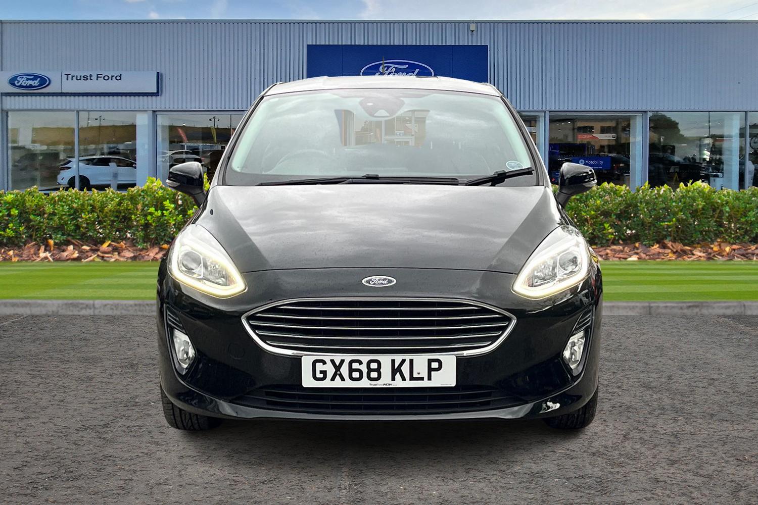 Ford Fiesta Photo 5