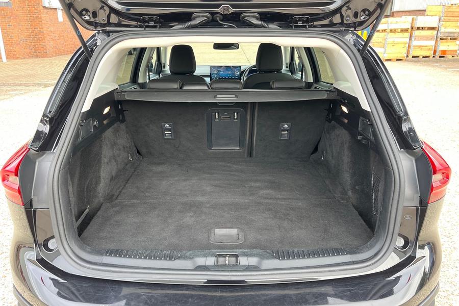 Ford Focus Photo autoimg-8c4ec4b07d4041988b942fc3a462ef2a25782372.jpg