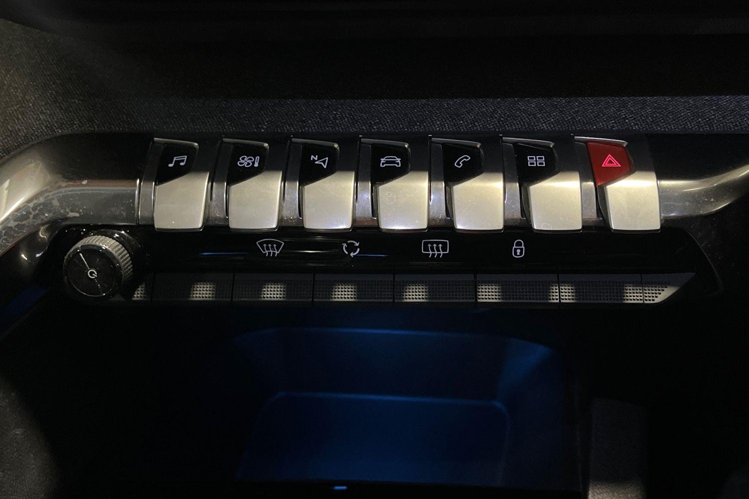 Peugeot 3008 Photo 30