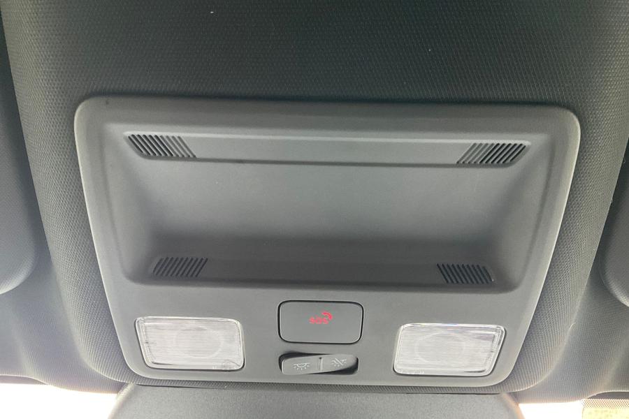 Ford KUGA Photo autoimg-8c51eda95bcc8e0c6f2e9a0a1112bba5aaab28d7.jpg