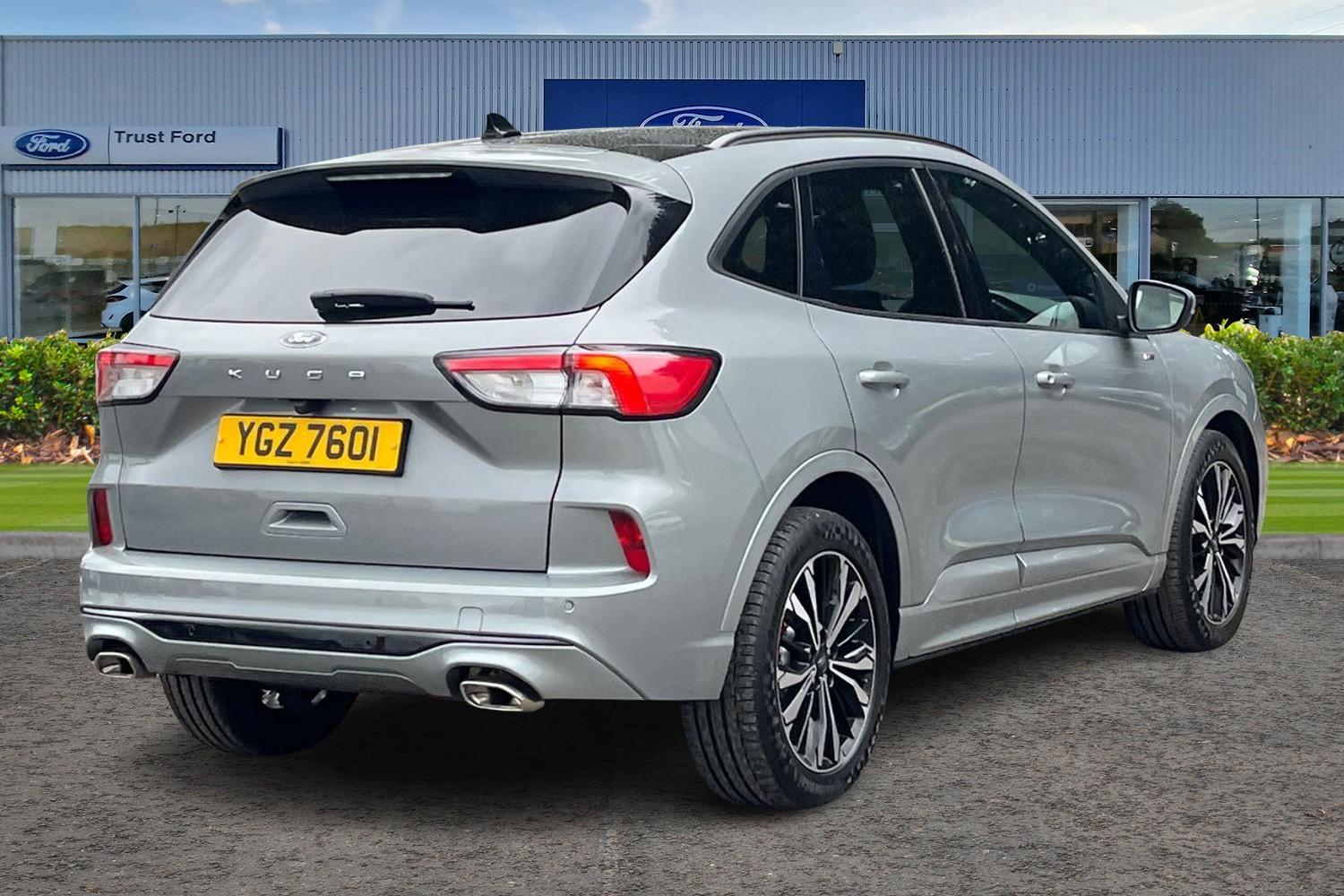 Ford KUGA Photo 3