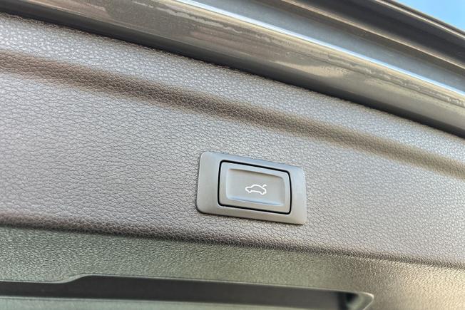 AUDI Q3 Photo 34