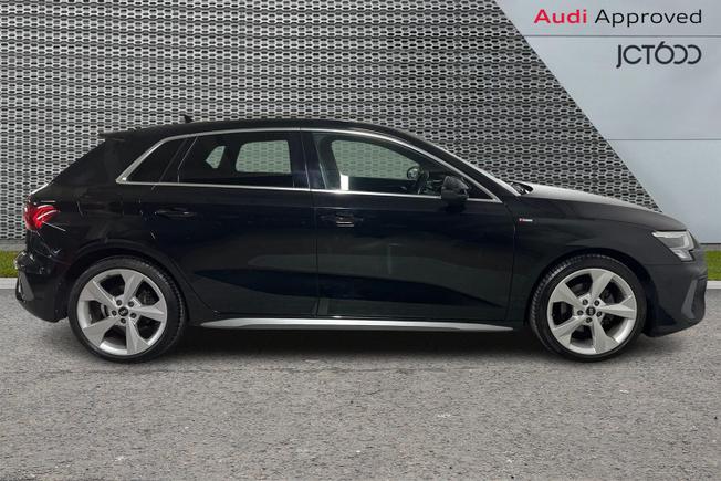 Audi A3 Photo 4