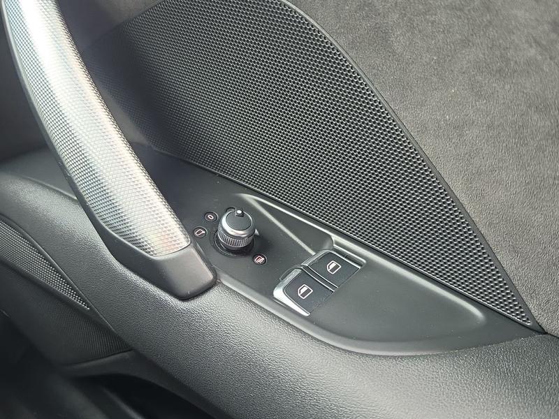 Used Audi TT FJ16XTT 24