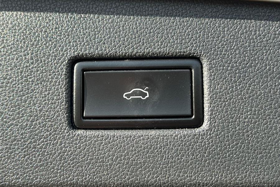Volkswagen Tiguan Photo autoimg-8c65bf1be95ccc5c08a0e26124fc946f2096c678.jpg