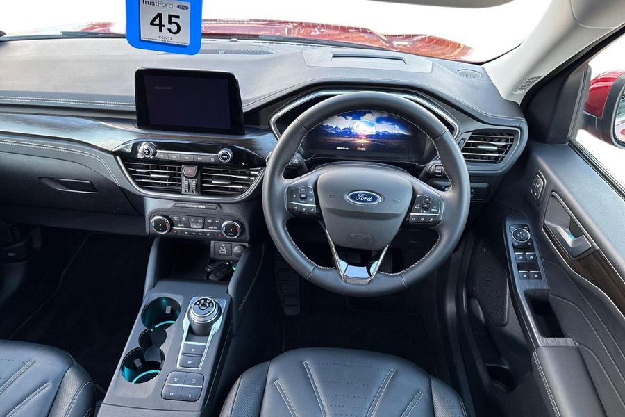 Ford KUGA Photo autoimg-8c67cddbce9594a4018fd7f910468aa44c2656df.jpg