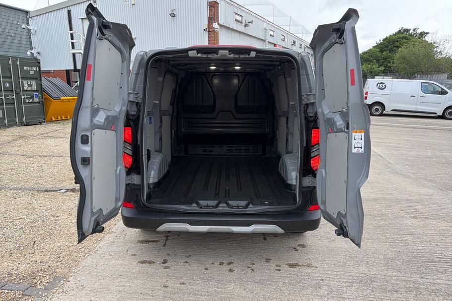 Used Ford TRANSIT CUSTOM WP25XKE 6
