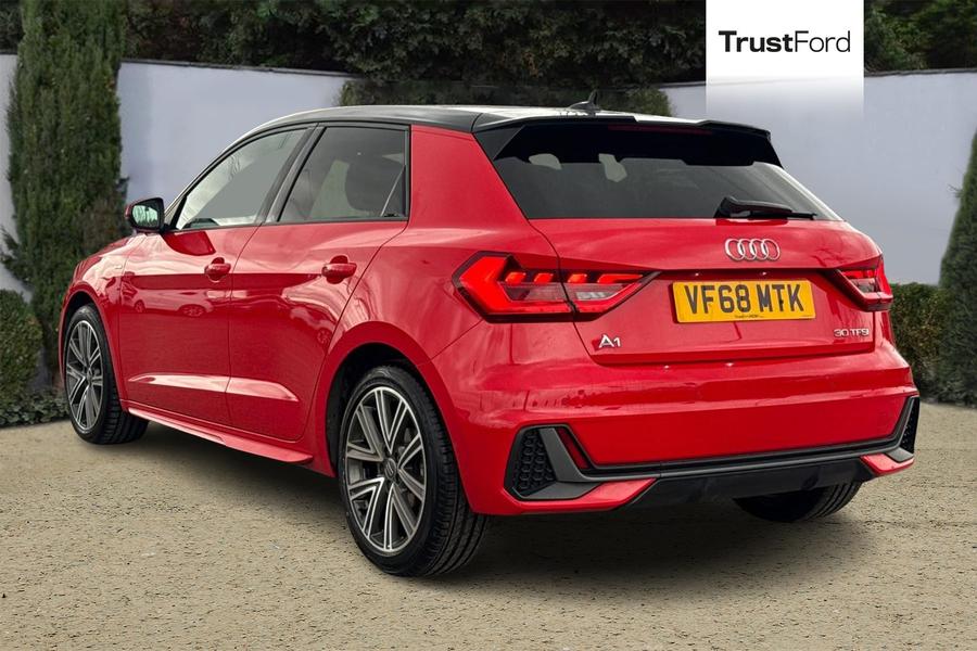 Audi A1 Photo autoimg-8c71088c00fd729d29b22615311568ef09b6b8fc.jpg
