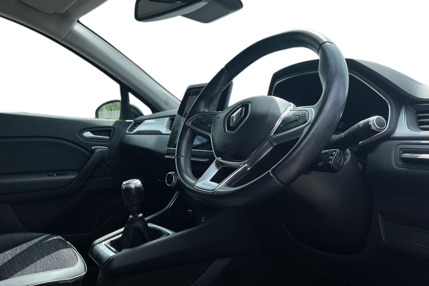 Renault CAPTUR Photo 8