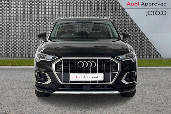 AUDI Q3 Photo 8