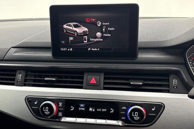 AUDI A4 Photo 14