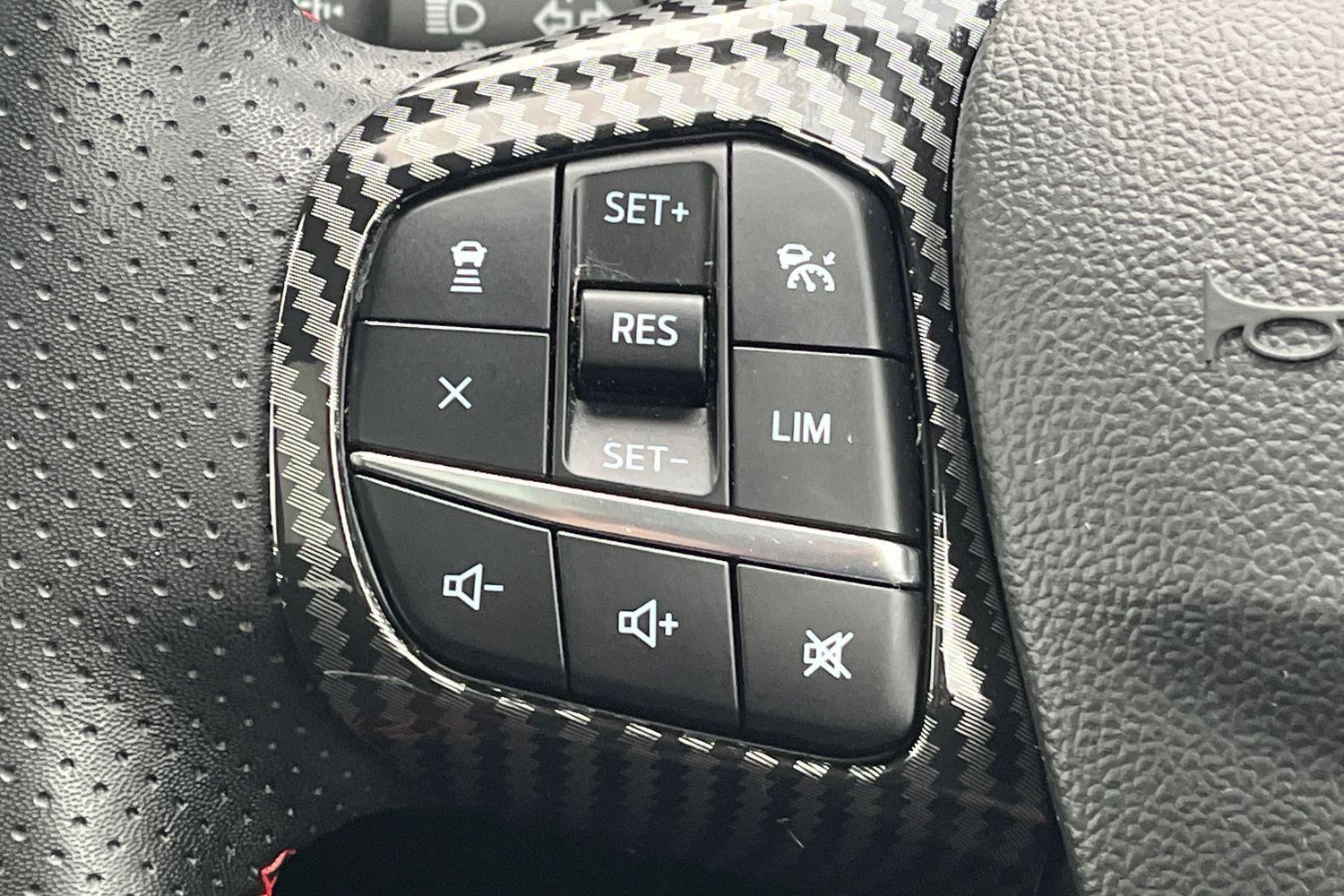 Ford KUGA Photo 31