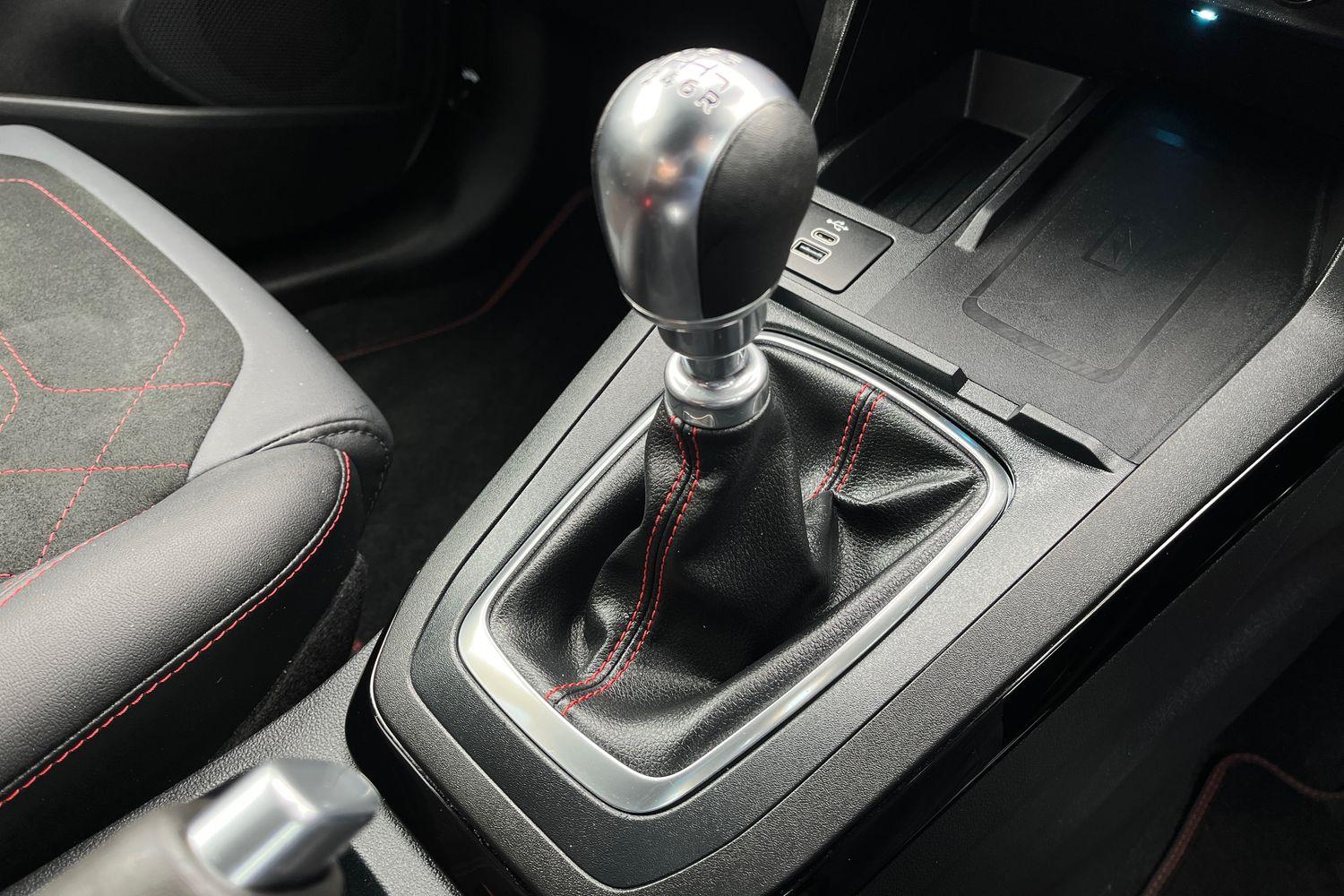 Ford PUMA Photo 27