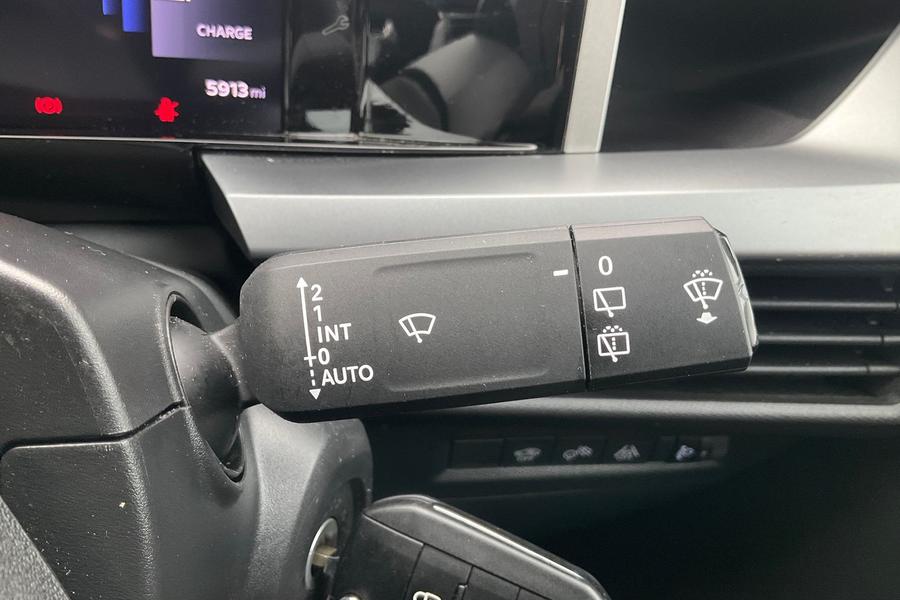 Vauxhall FRONTERA Photo autoimg-8c7a05c4f9c374395d6c7d64ba20a8e9d8cda3f9.jpg