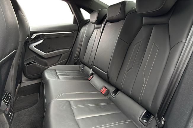 Audi A3 Photo 9