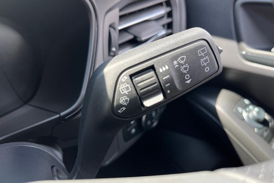 Ford Focus Photo autoimg-8c7e5737f011a789e65b78764bb1e4c63d57f342.jpg